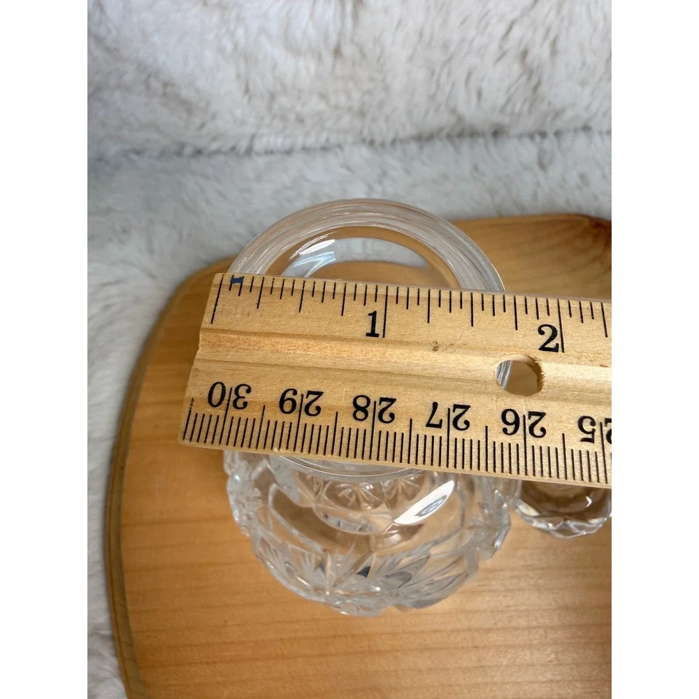 Unbranded elegant crystal